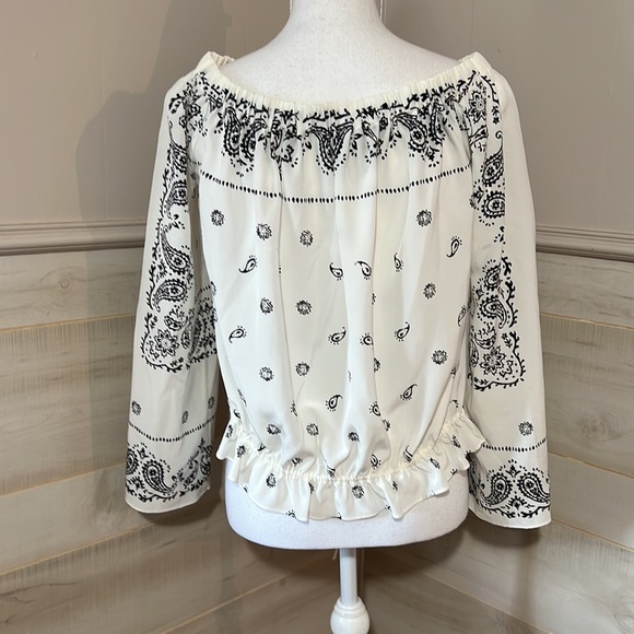 Theory silk blouse. S - Picture 3 of 6